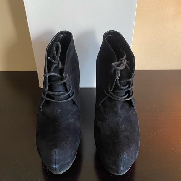 Aldo Sandidge black suede wedge bootie. Size 10. 5” heel and 1.5” platform. - Picture 6 of 8